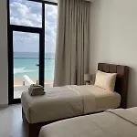 Ocean\'S Edge